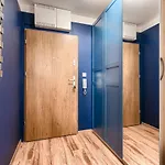 Apartment 400 Bulwary Stare No 1 *