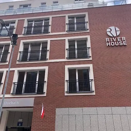 아파트 400 Bulwary Stare No 1 슈체친